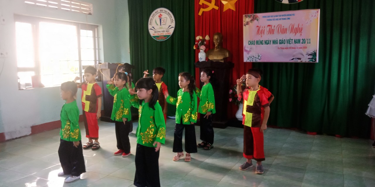 HỘI THI VĂN NGHỆ CHÀO MỪNG NGÀY NHÀ GIÁO VIỆT NAM