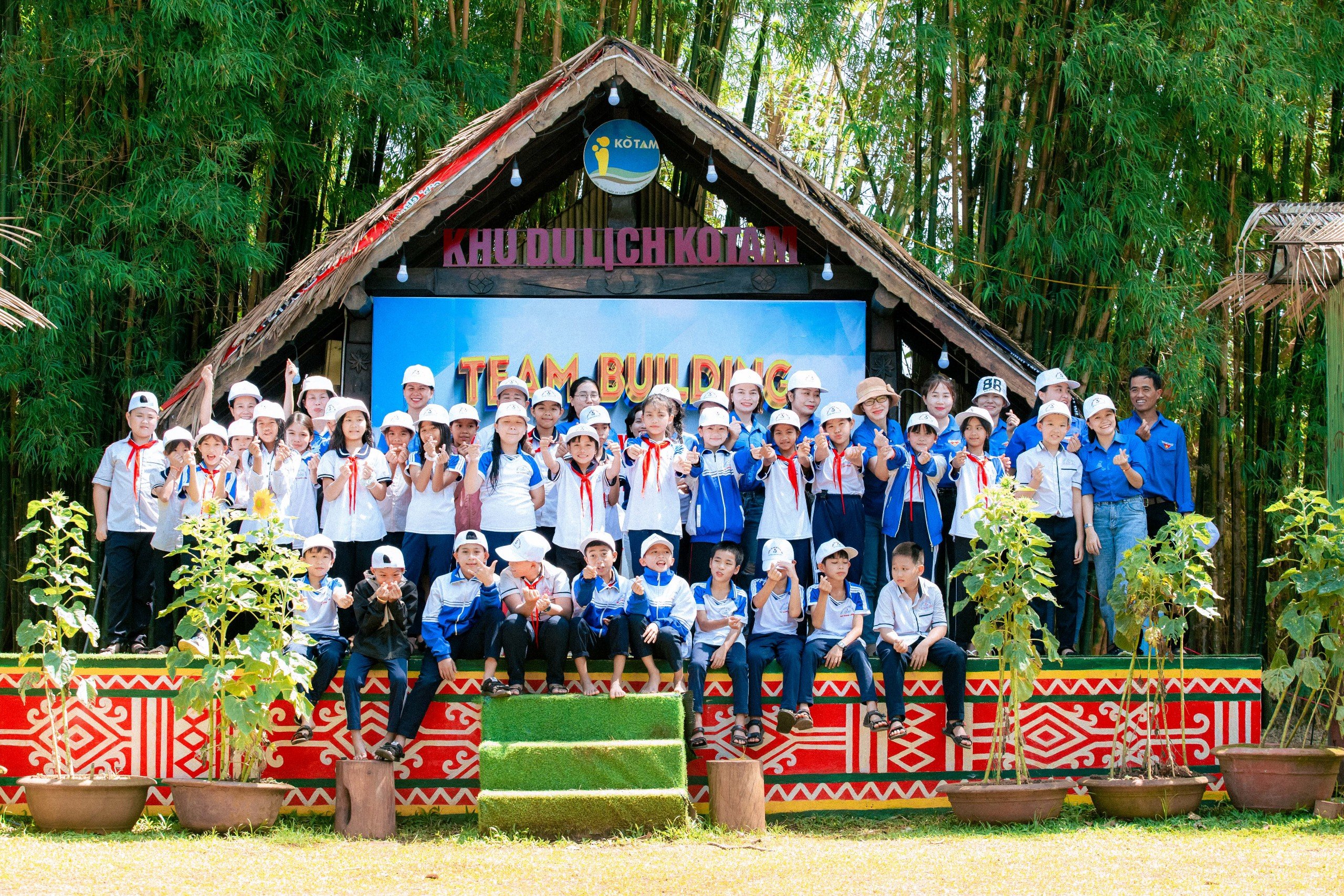 HOẠT ĐỘNG TRẢI NGHIỆM NĂM HỌC 2023 – 2024